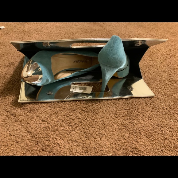 Brand new , never worn. - Picture 3 of 9